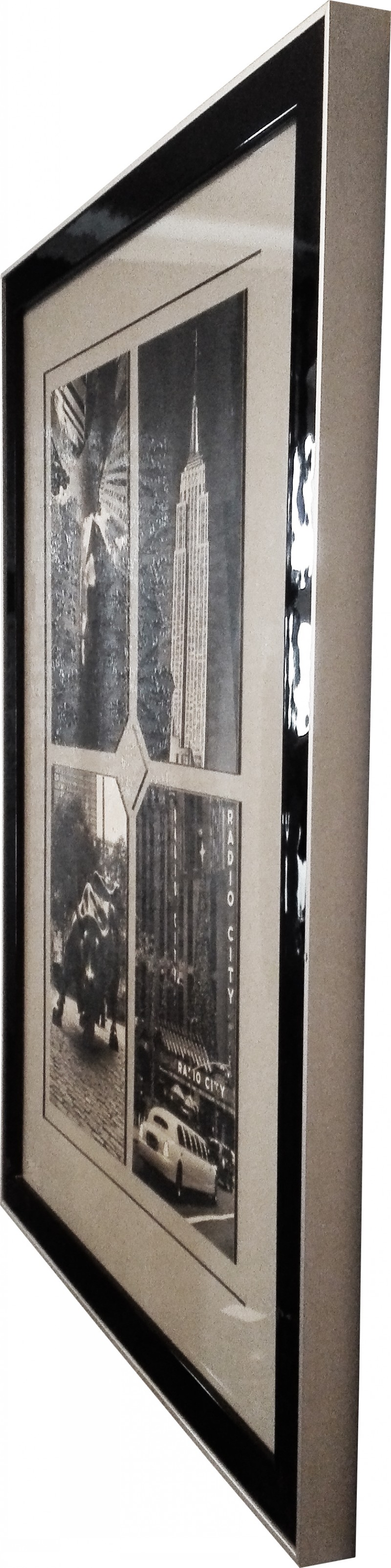 Оформление четырех ч/б фотографий в двойном багете с музейным паспарту